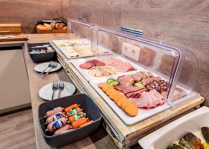 Am Markt ホテル 3*